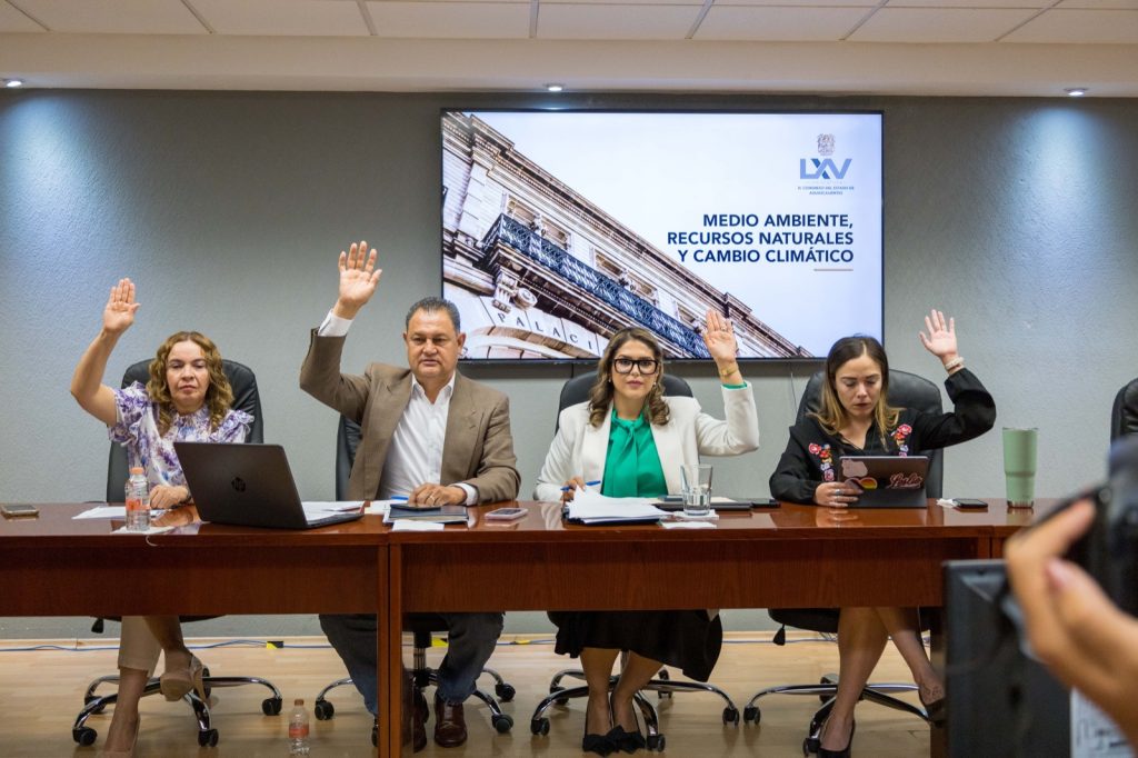 COMISIÓN LEGISLATIVA AMBIENTAL AVALA MODIFICACIÓN DE DOS ORDENAMIENTOS
