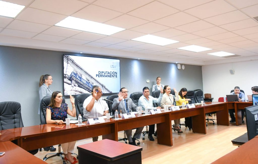 DURANTE LA SESIÓN DE LA PERMANENTE DEL CONGRESO DE AGUASCALIENTES, SE PROPUSO CREAR UNA LEY DE PROTECCIÓN A DENUNCIANTES DE HECHOS DE CORRUPCIÓN