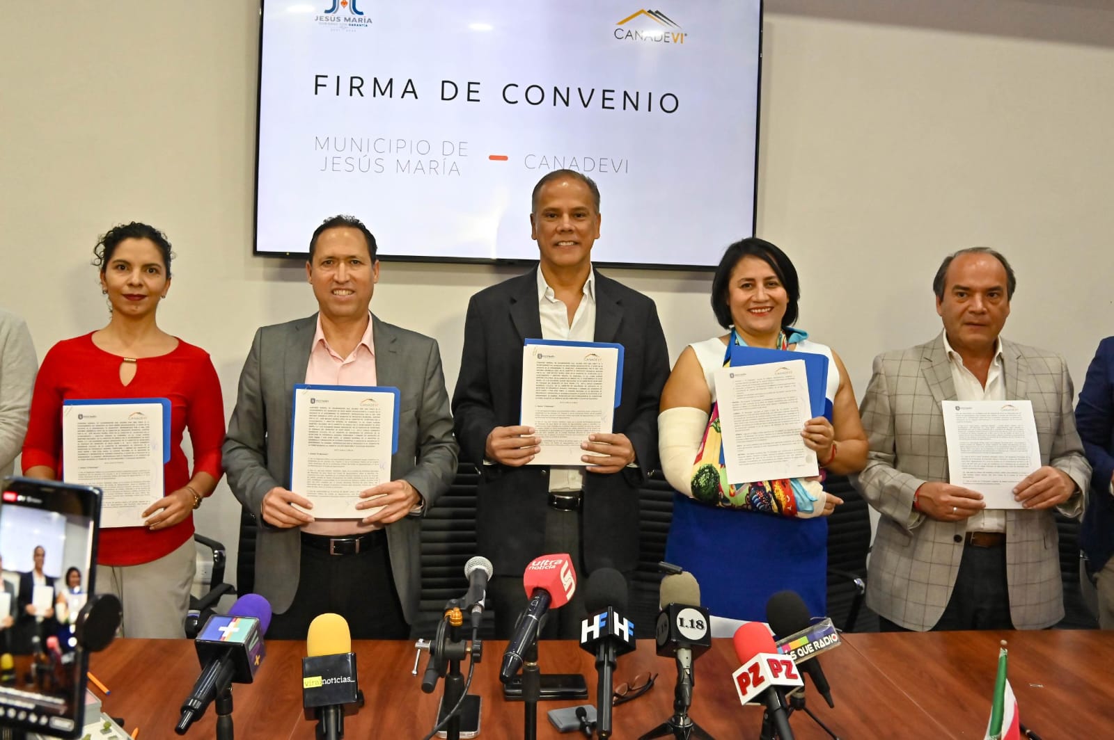 MUNICIPIO DE JESÚS MARÍA Y CANADEVI UNEN LAZOS EN BENEFICIO DE LAS FAMILIAS