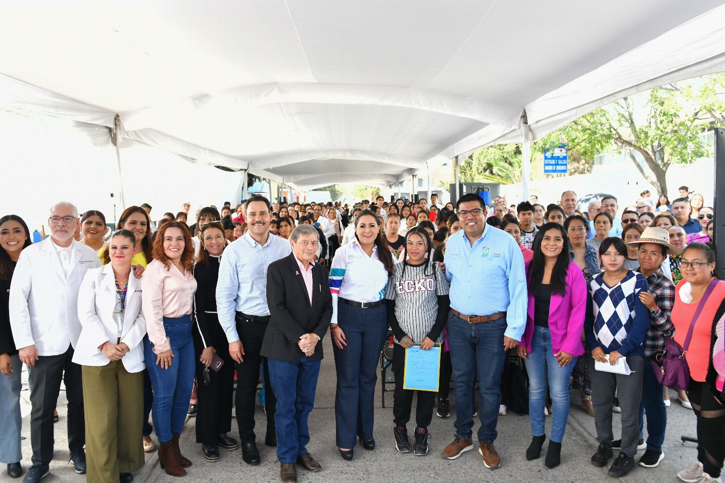 PONE EN MARCHA TERE JIMÉNEZ CAMPAÑA ESTATAL DE VACUNACIÓN CONTRA EL COVID E INFLUENZA