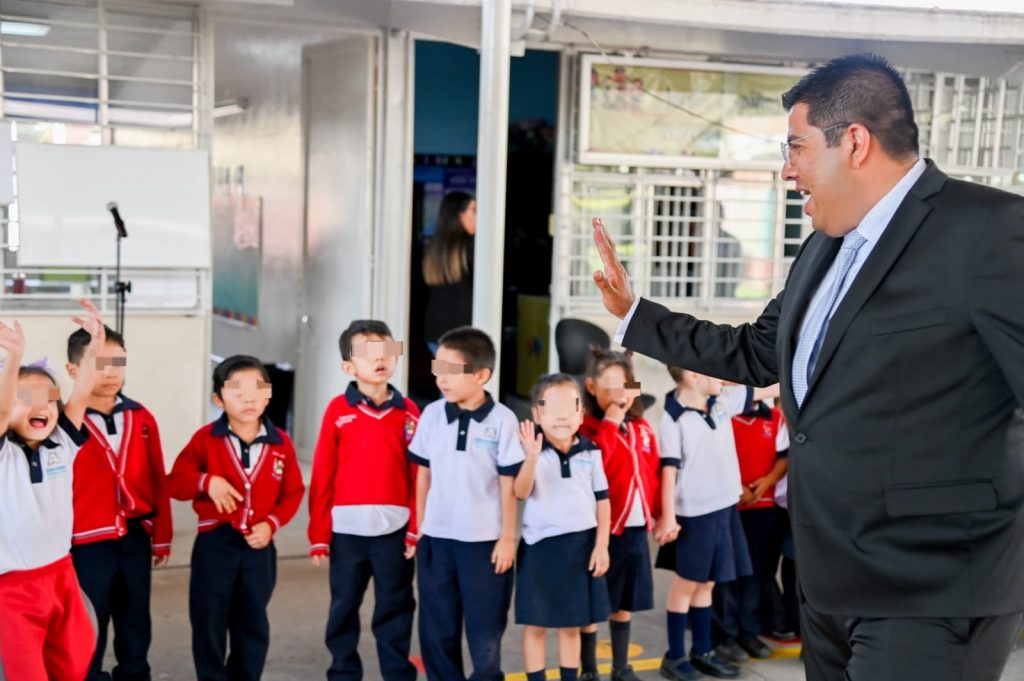CÉSAR MEDINA PONE EN MARCHA EL PROGRAMA «PRESIDENTE EN TU ESCUELA»
