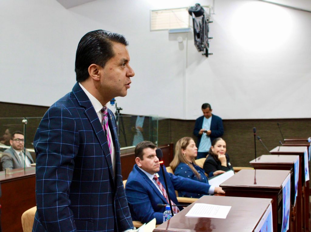 “EL PAQUETE ECONÓMICO 2025 APUNTA AL BIEN COMÚN DE LAS FAMILIAS DE AGUASCALIENTES”: LUIS LEÓN