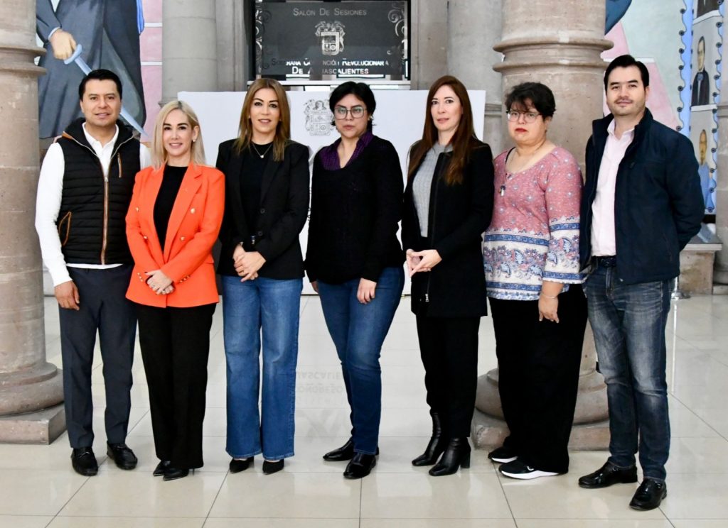 LUIS LEÓN TRABAJA EN EQUIPO CON ASOCIACIONES CIVILES PARA PONER UN ALTO A LA VIOLENCIA CONTRA LA MUJER Y SUS FAMILIAS