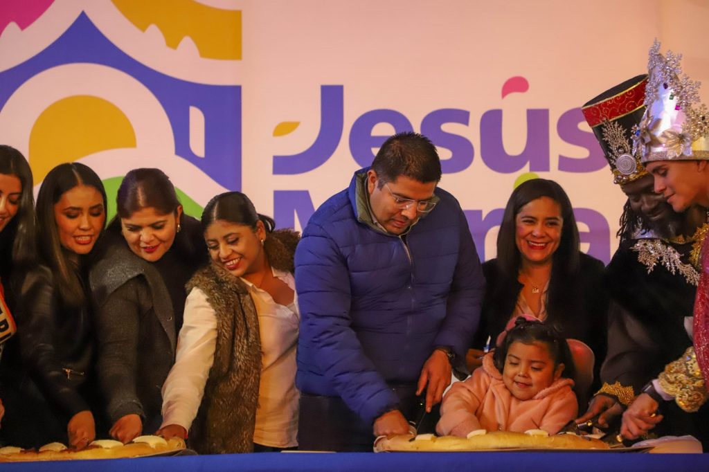 ALEGRÍA Y TRADICIÓN EN EL DESFILE DE REYES MAGOS EN EL MUNICIPIO DE JESÚS MARÍA