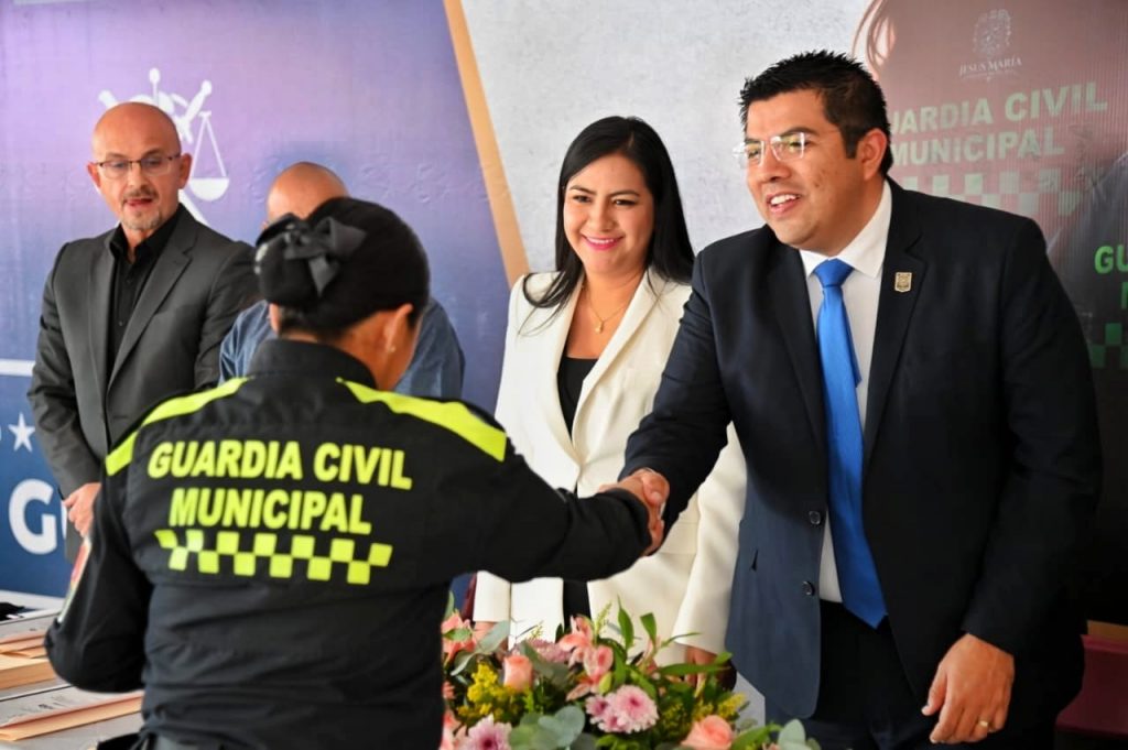 RECONOCEN EN JESUS MARÍA A LA GUARDIA CIVIL MUNICIPAL Y ANUNCIAN LA APERTURA DE NUEVA CONVOCATORIA