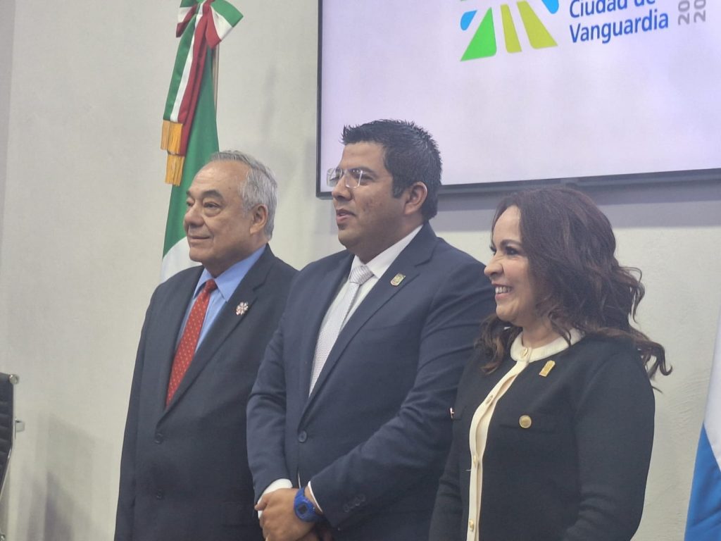 GOBIERNO DE JESÚS MARÍA BUSCA HACER ALIANZAS CON EL SALVADOR