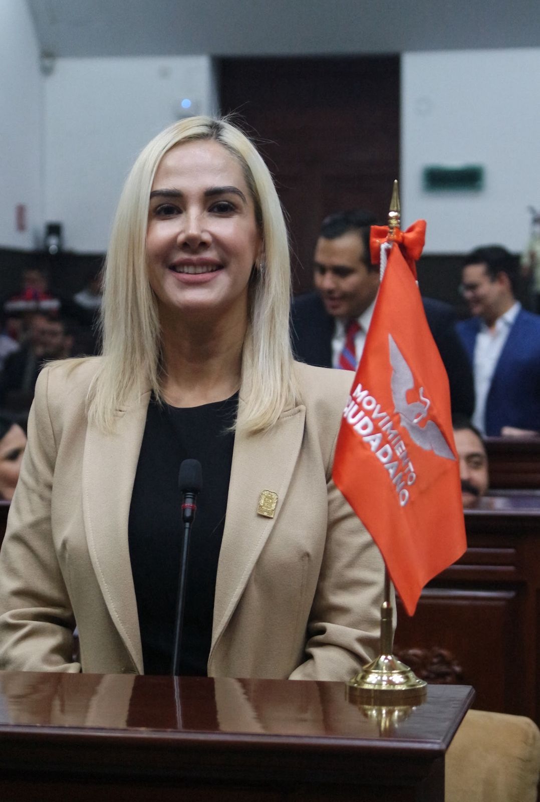 APRUEBA EL CONGRESO POR UNANIMIDAD EXHORTO PRESENTADO POR DANY LÓPEZ PARA HUMANIZAR EL BURÓ DE CRÉDITO EN MÉXICO