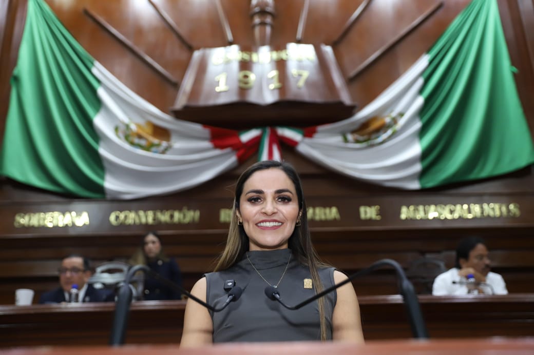 A ANA GÓMEZ POR LA DIGITALIZACIÓN DE LOS TRABAJOS LEGISLATIVOS DEL CONGRESO DEL ESTADO DE AGUASCALIENTES