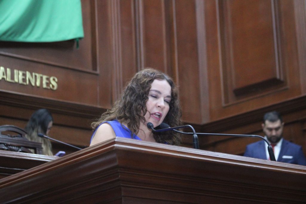 Presenta Laura Ponce iniciativa para crear Código de Ética y Conducta para Servidores Públicos de Aguascalientes