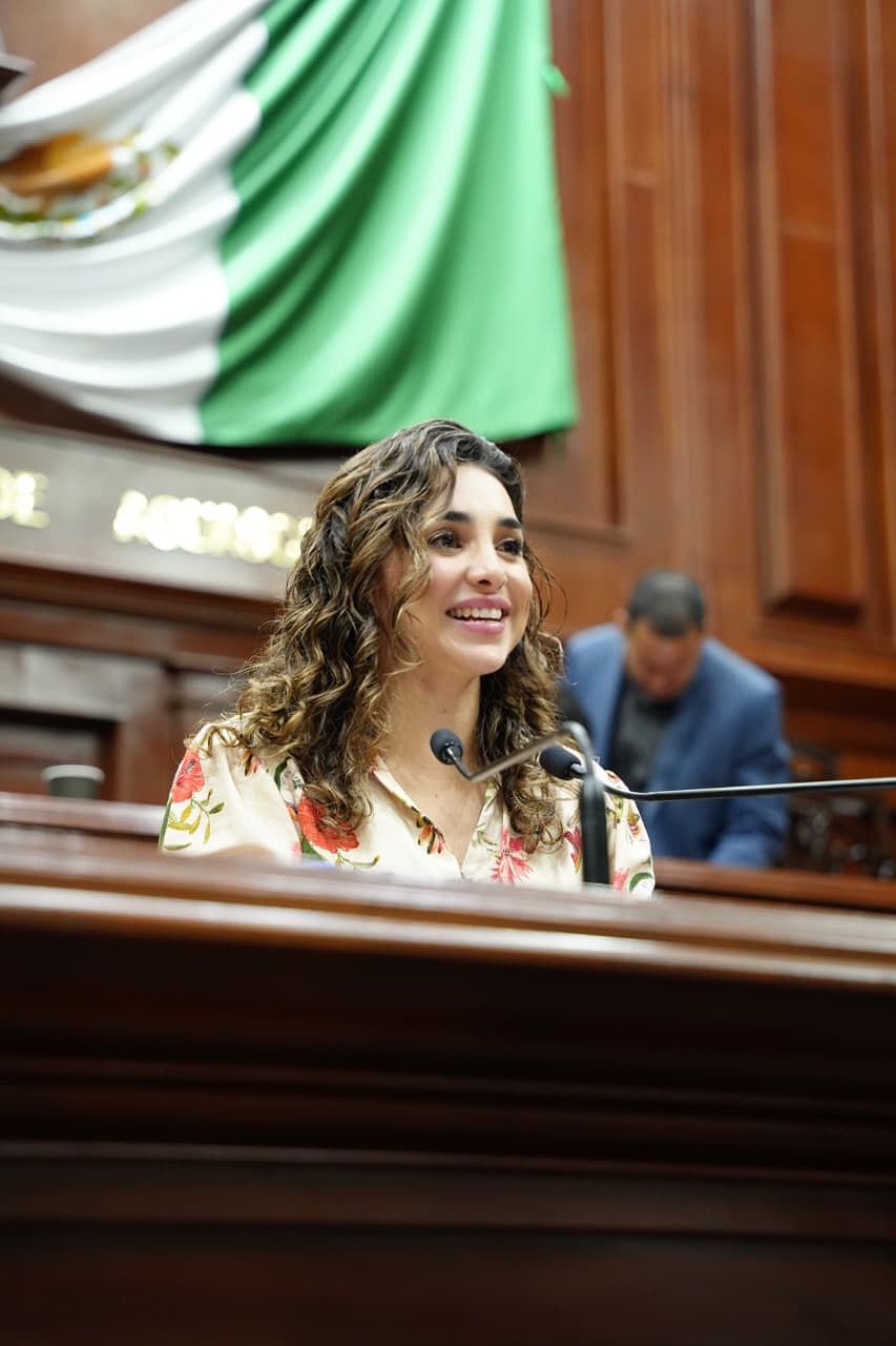Ale Peña va por atención psicológica urgente y sin burocracia para jóvenes en crisis