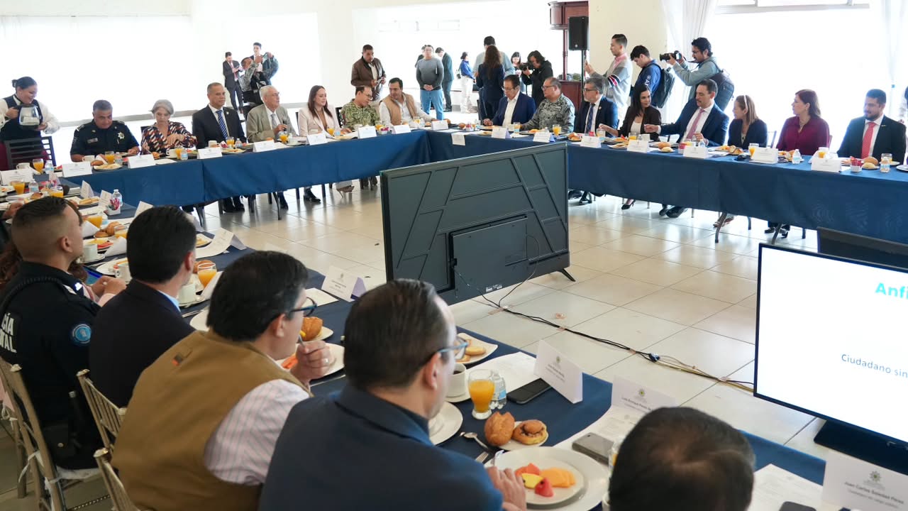EN LA MESA DE SEGURIDAD TAMBIÉN SE ESCUCHA A AGUASCALIENTES